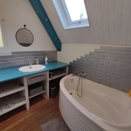 Maison 8 Personnes, Quartier Benoit, 300m *