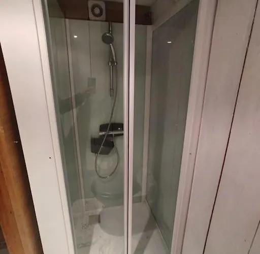 Holiday home Maison 8 Personnes, Quartier Benoit, 300m